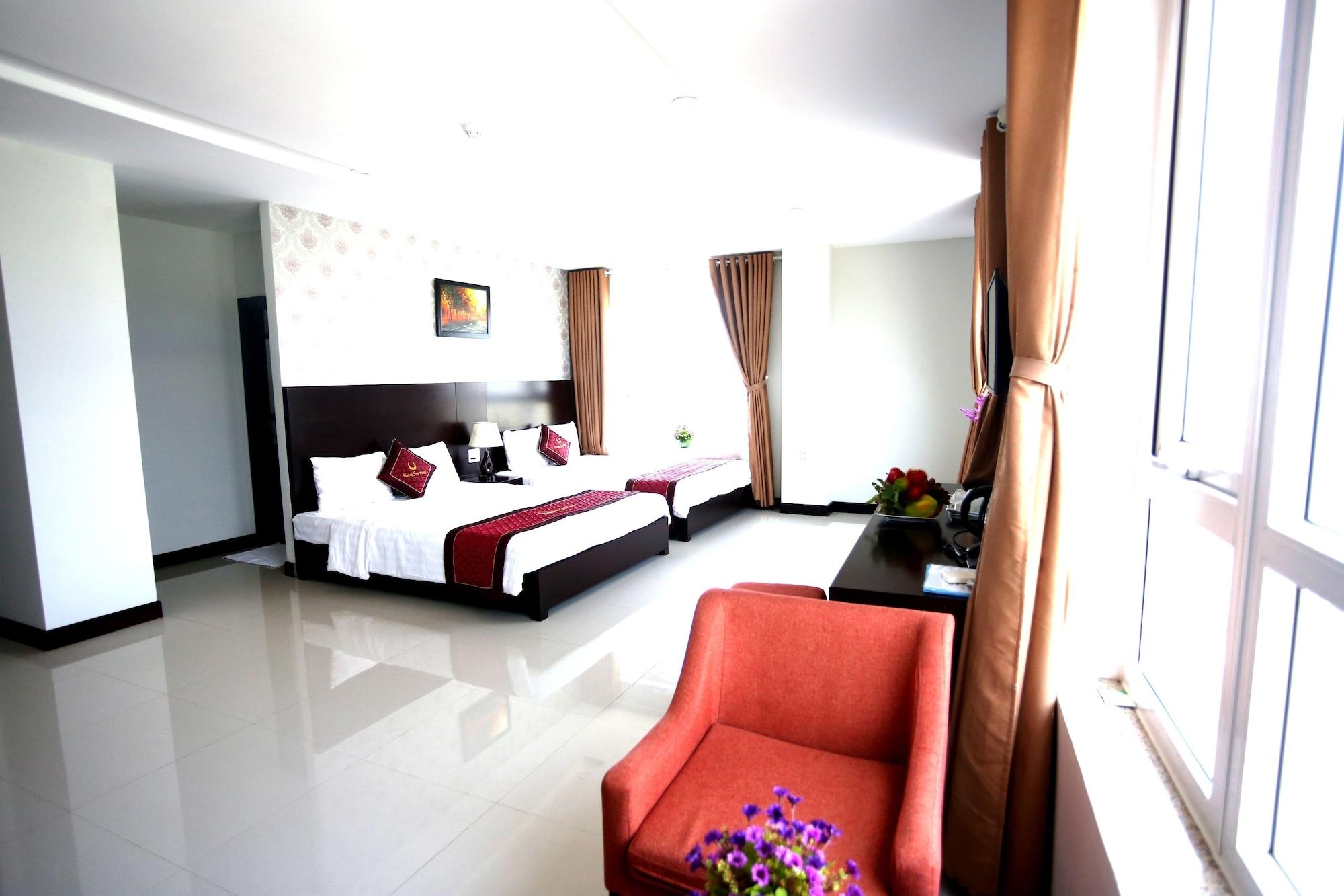 Huong Son Hotel 3*